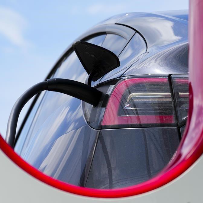 Parkland strikes electric vehicle station funding deal with Infrastructure Bank